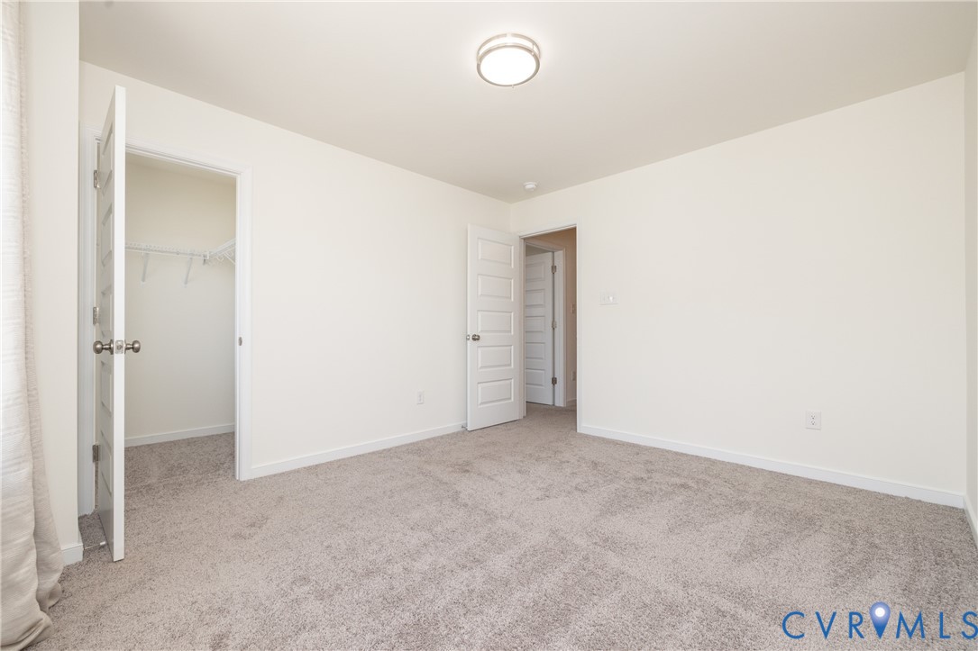 7710 Broadstairs Ln