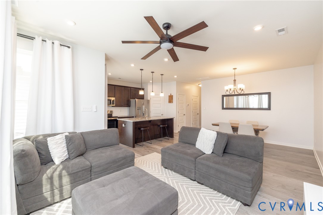 7710 Broadstairs Ln