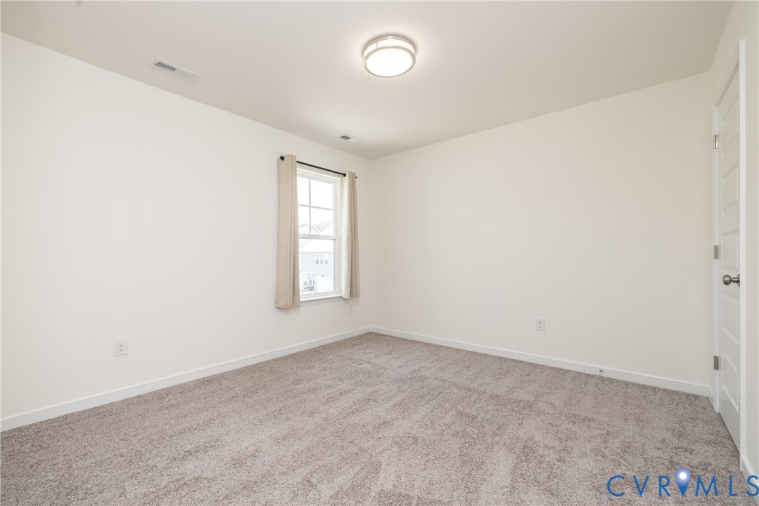 7710 Broadstairs Ln