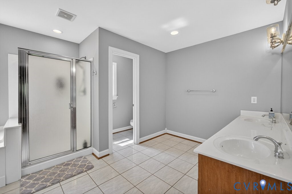 13501 Blue Heron Cir