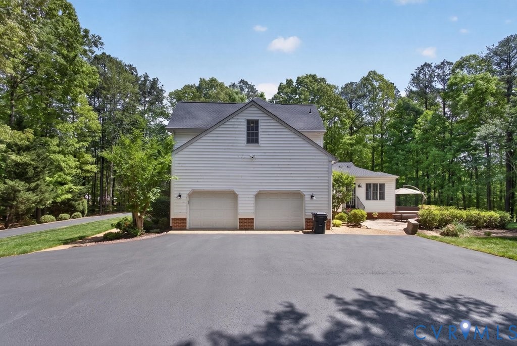 13501 Blue Heron Cir