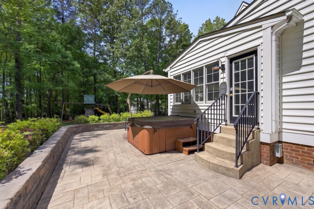 13501 Blue Heron Cir