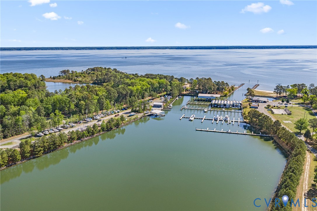 2097 Coles Point Rd