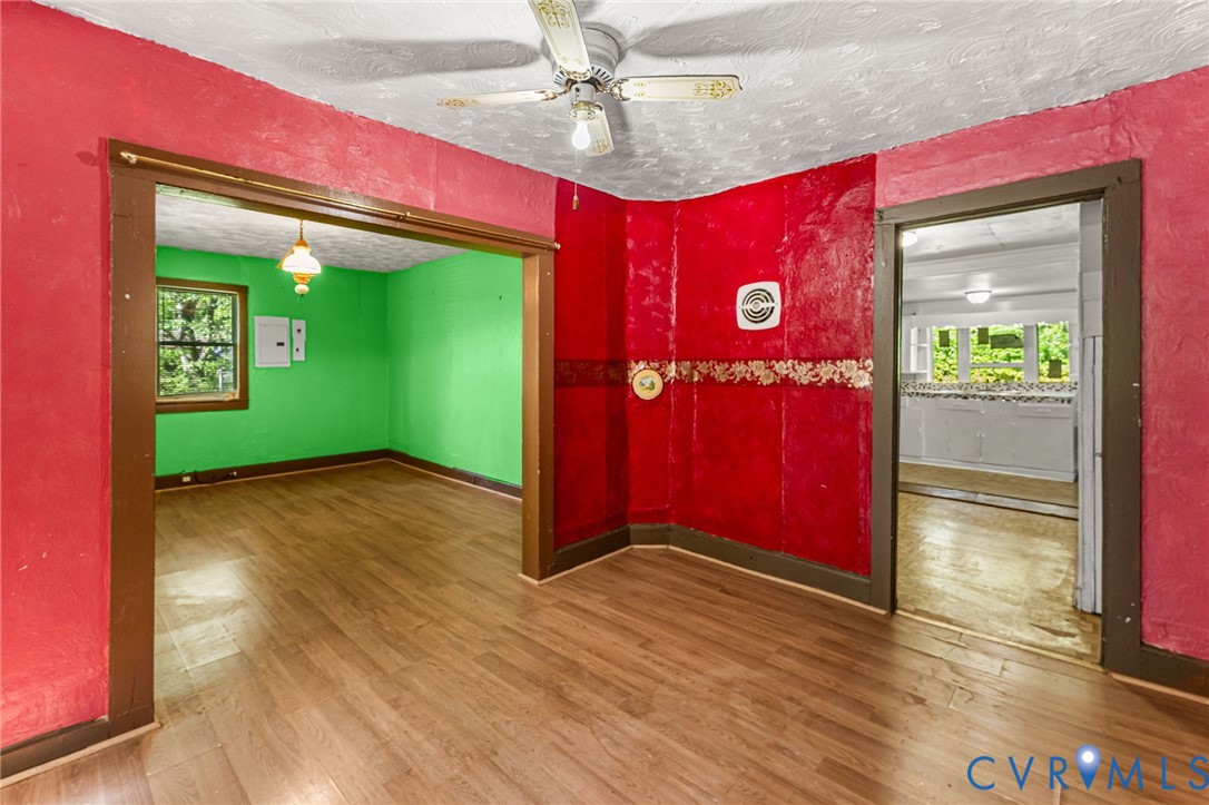 2097 Coles Point Rd