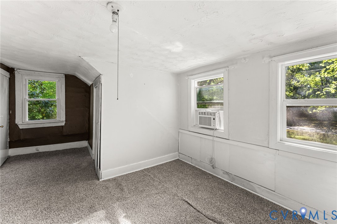 2097 Coles Point Rd