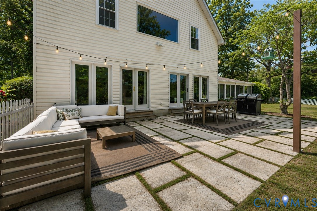 437 Plainview Rd