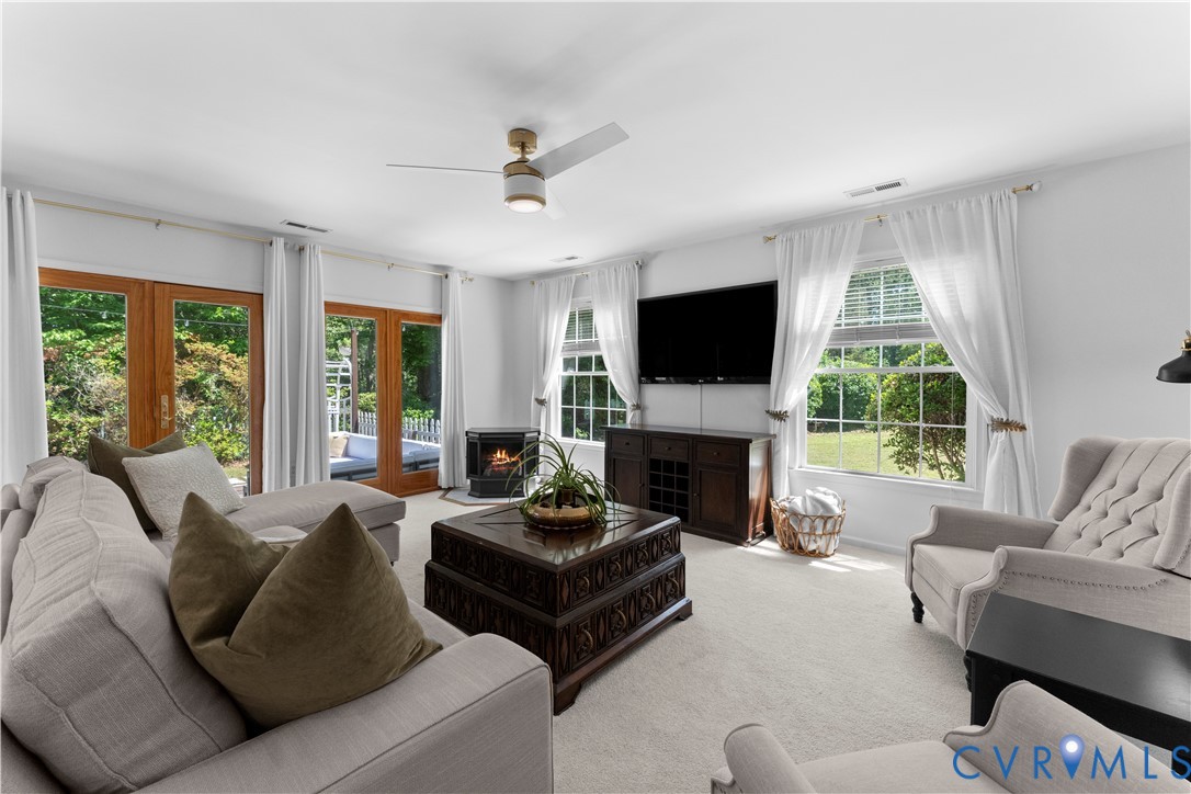437 Plainview Rd