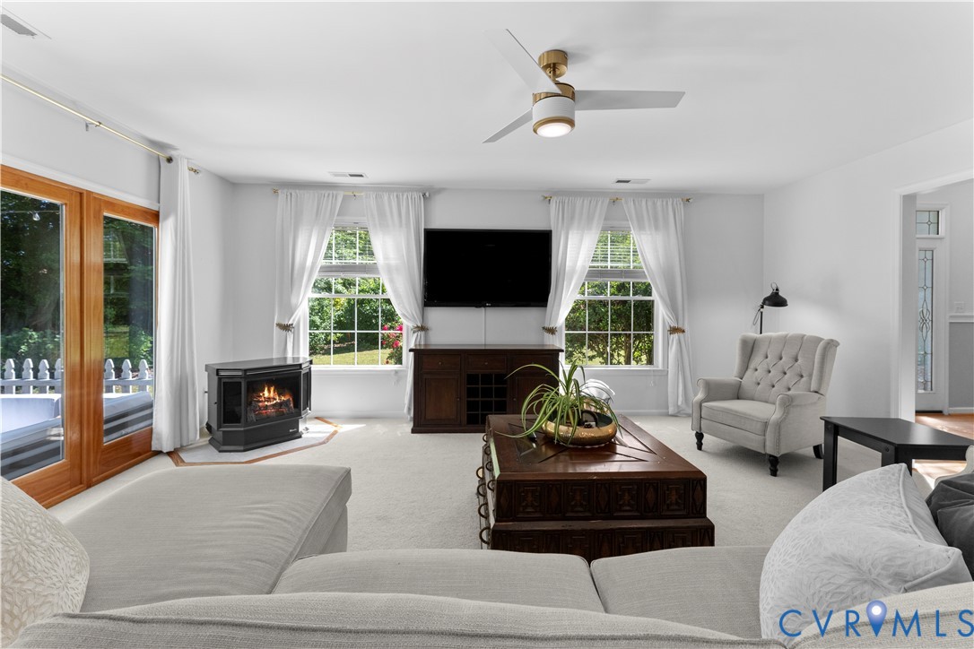 437 Plainview Rd