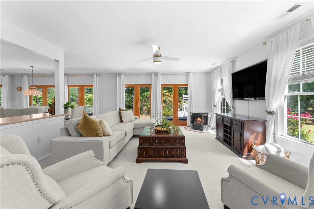 437 Plainview Rd