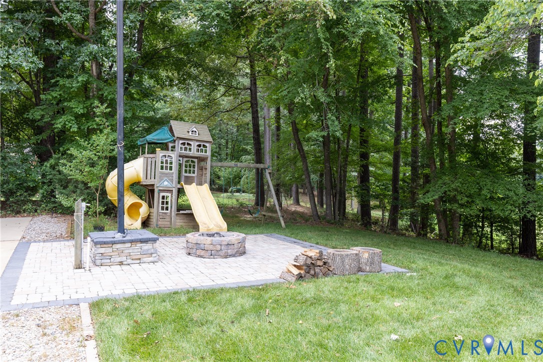 15512 Chesdin Green Way