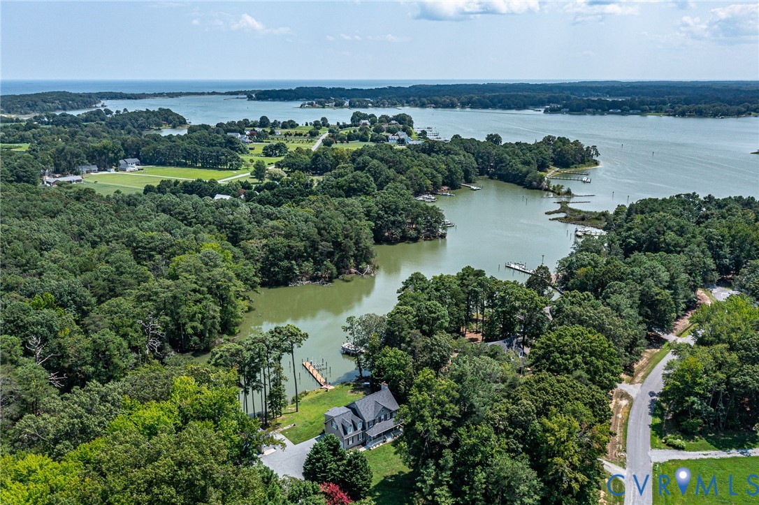 231 Canvasback Dr