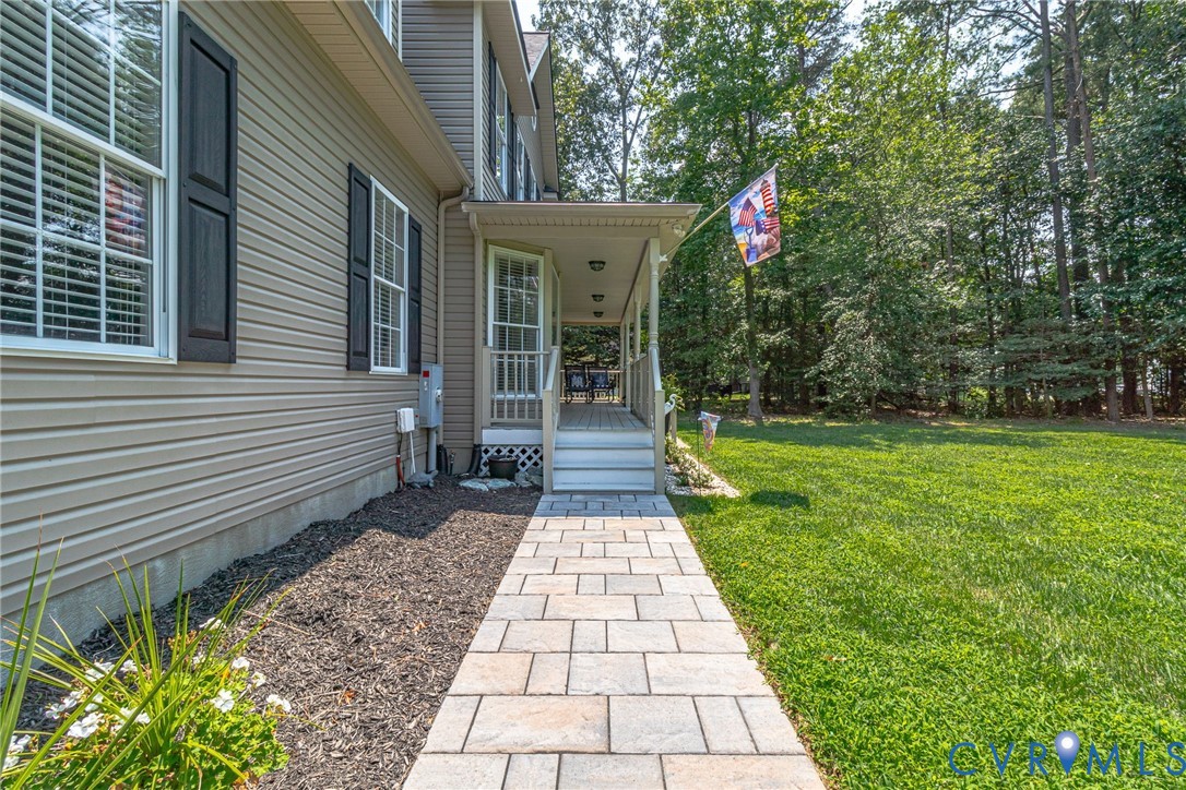 231 Canvasback Dr