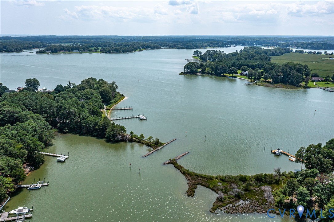 231 Canvasback Dr