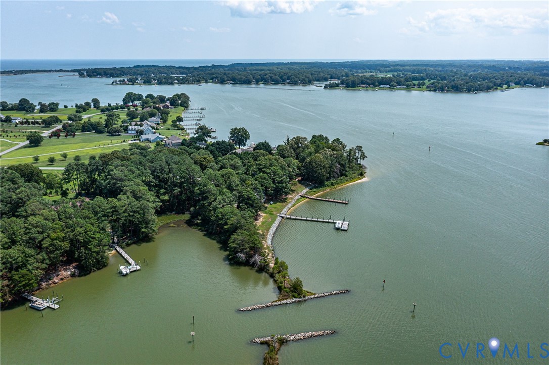 231 Canvasback Dr