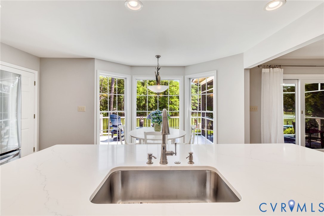 231 Canvasback Dr