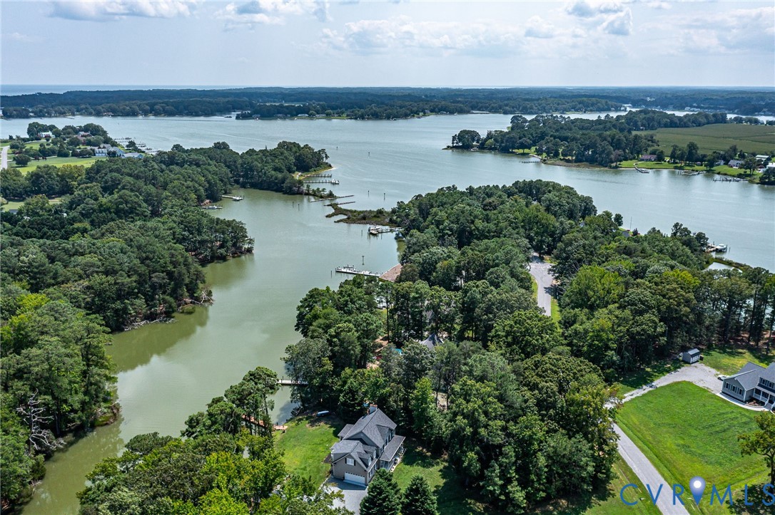 231 Canvasback Dr