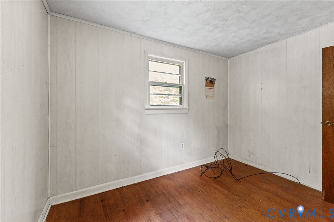 2187 Coles Point Rd