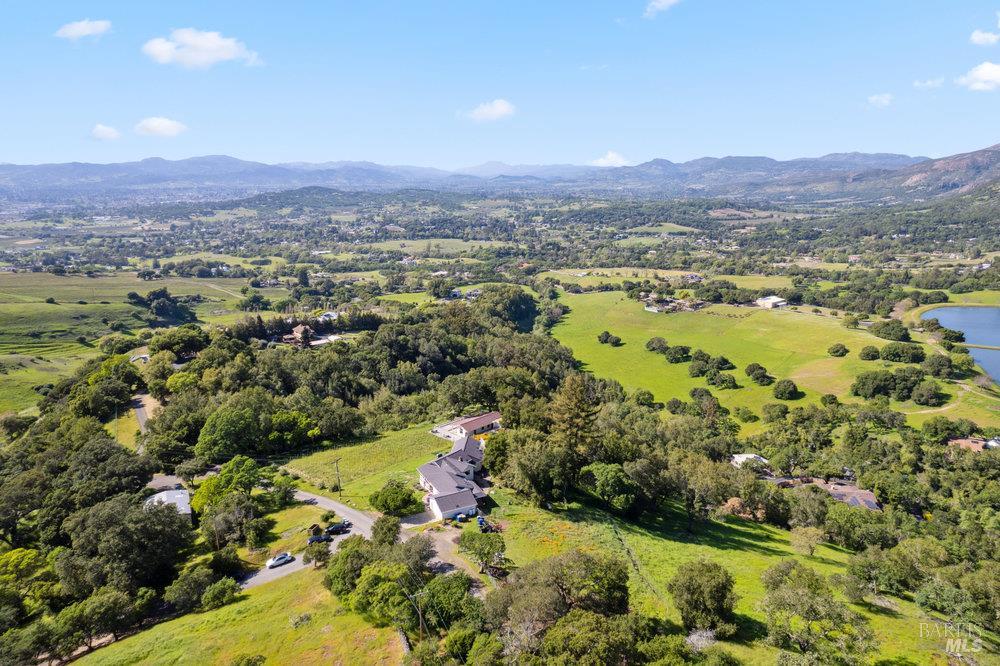 1180 Green Valley Rd