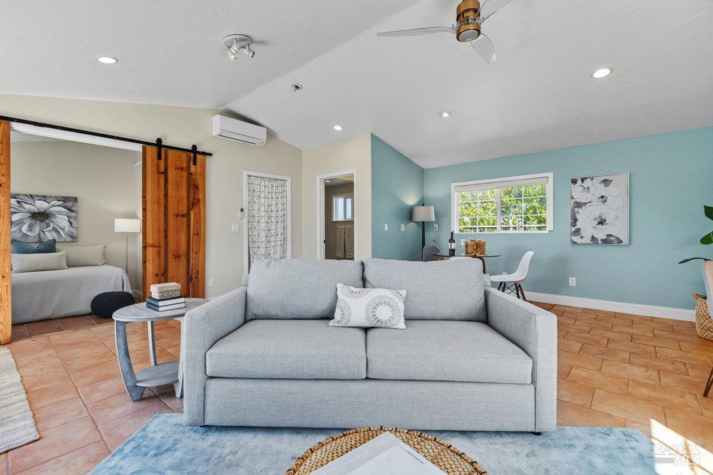 1022 Berry Lane