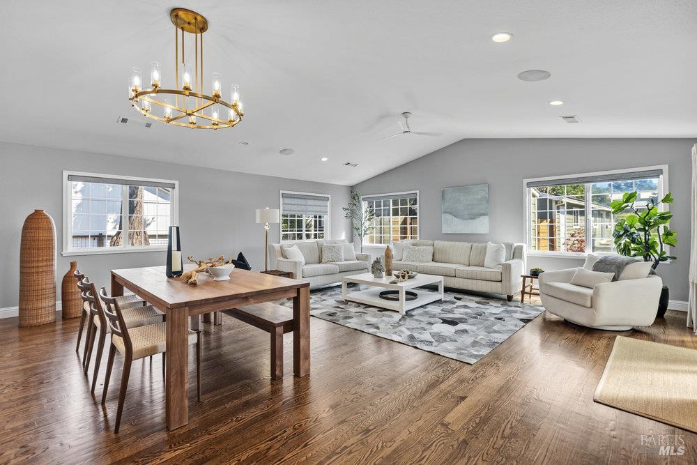 1022 Berry Lane