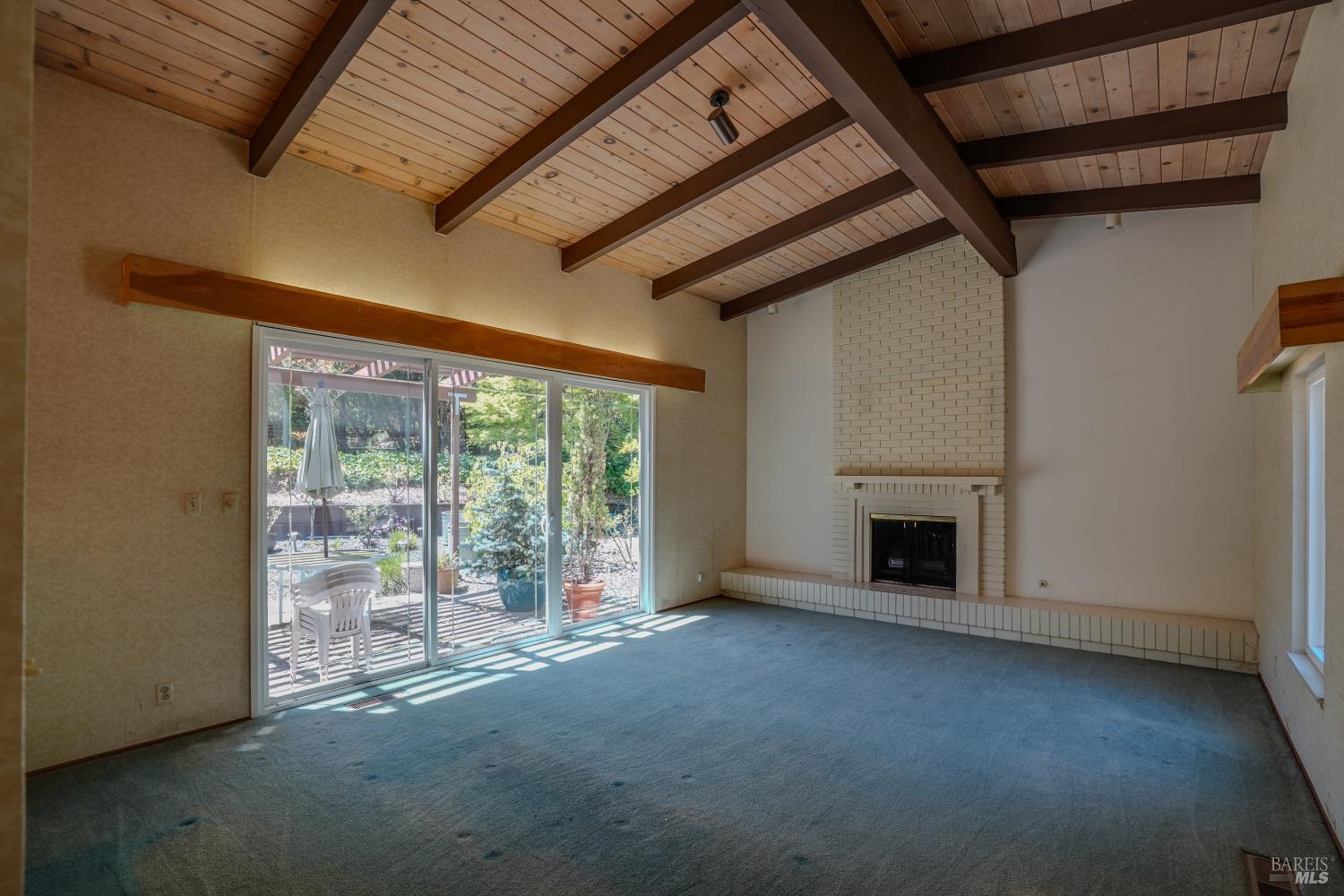 3 Oak Grove Way