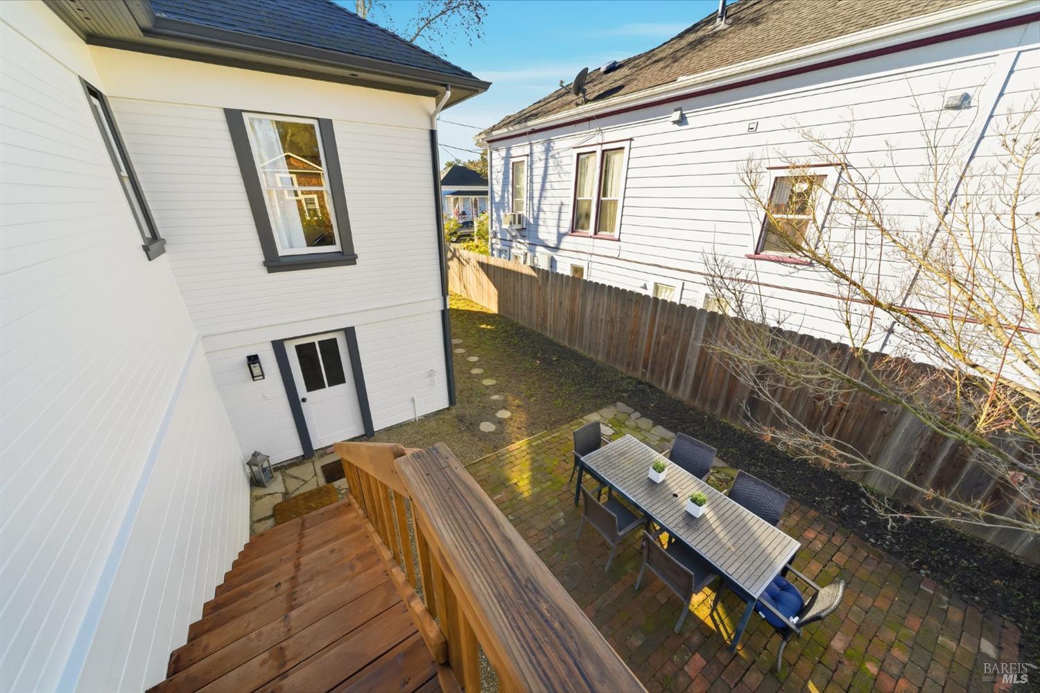 1440 Center Street