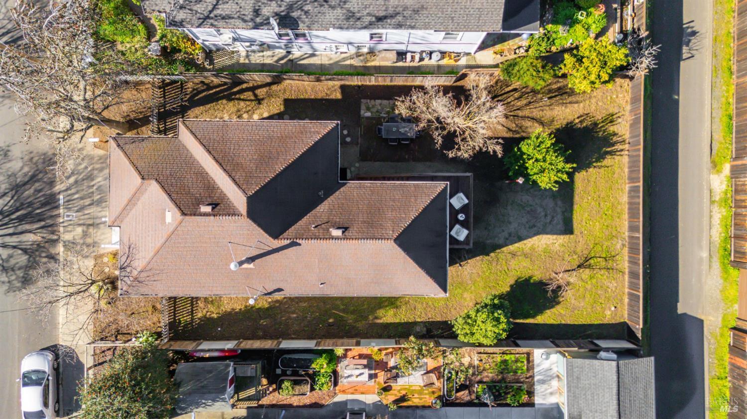 1440 Center Street