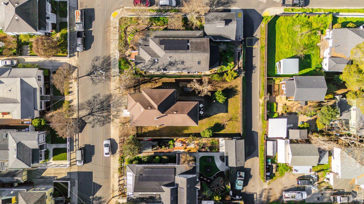 1440 Center Street
