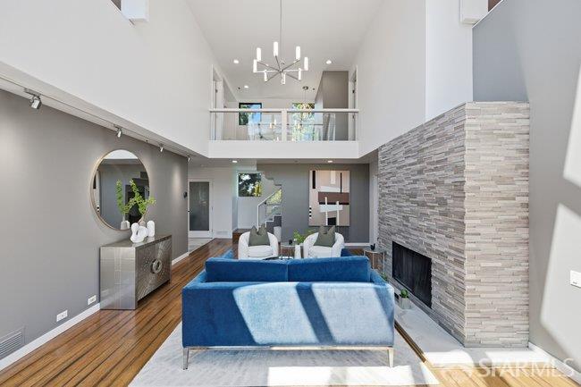 640 Davis Street Unit: #21