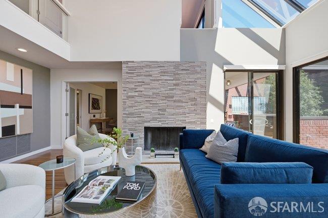 640 Davis Street Unit: #21