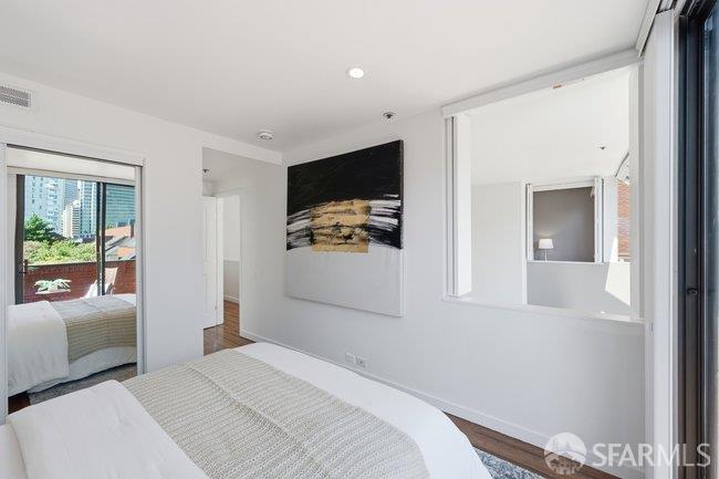 640 Davis Street Unit: #21