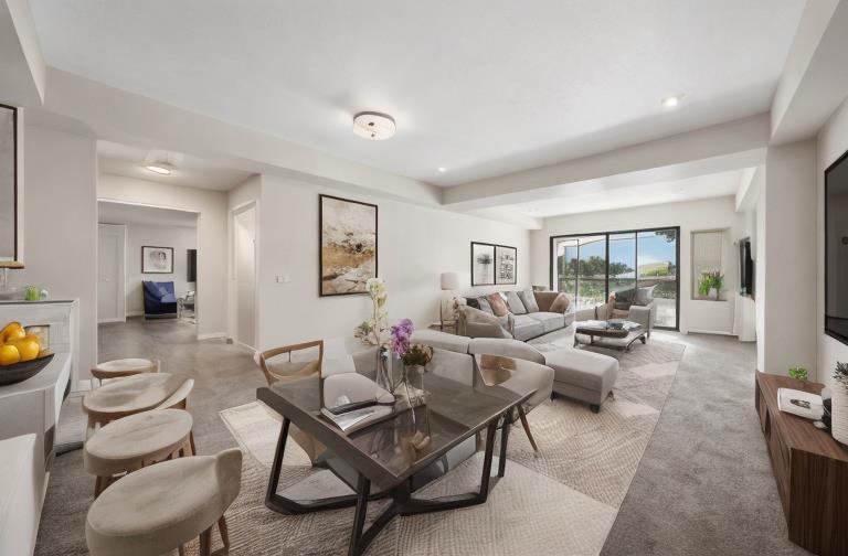 601 Van Ness AVE 341