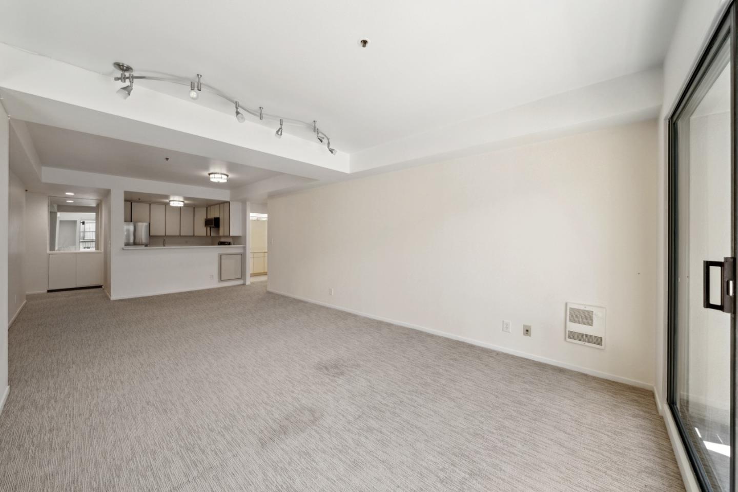 601 Van Ness AVE 341