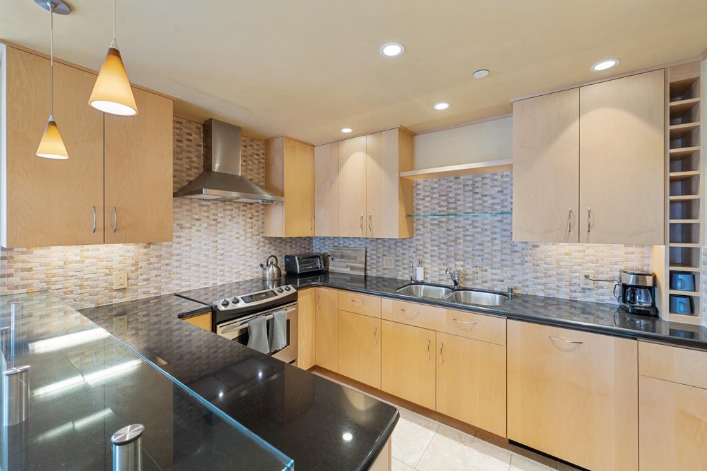 333 Bush Street 3901