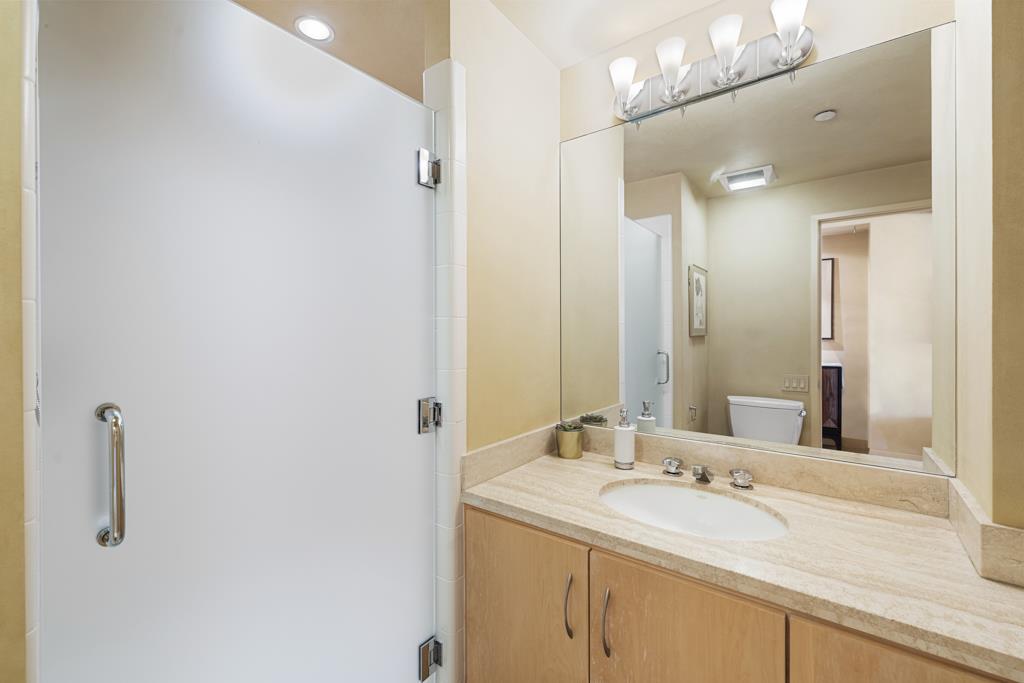 333 Bush Street 3901