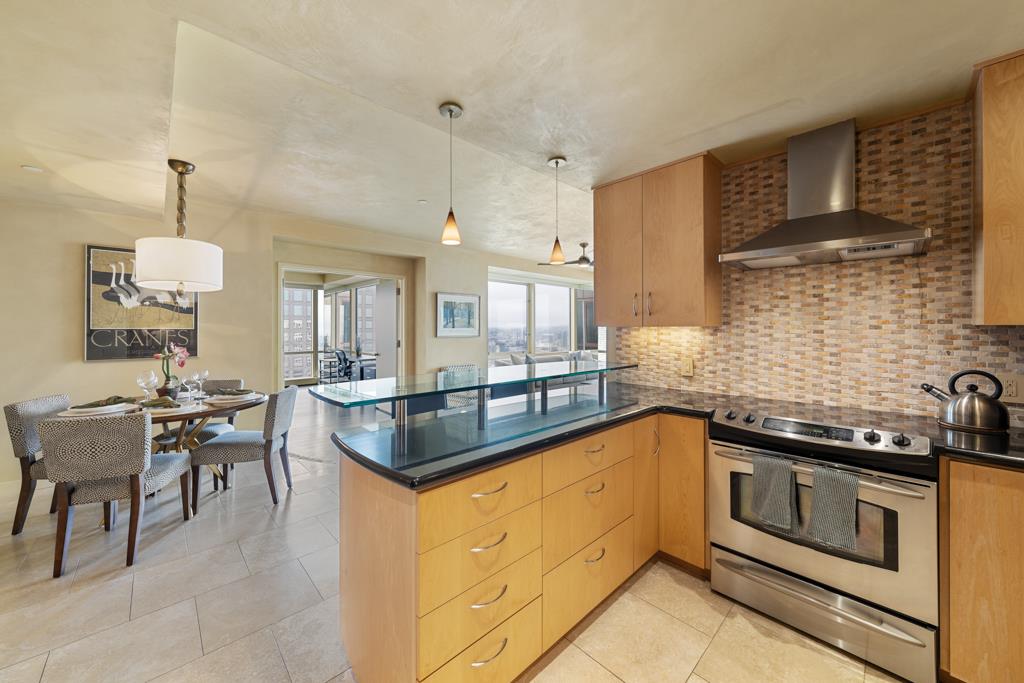 333 Bush Street 3901