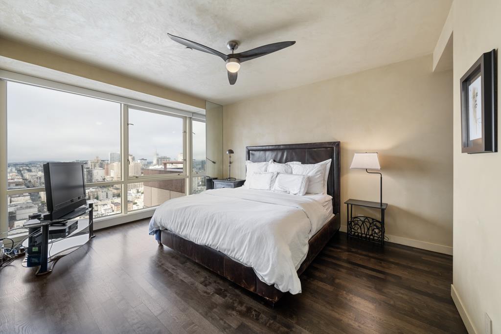 333 Bush Street 3901