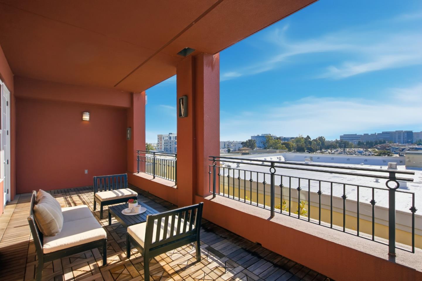 88 South Broadway 1302