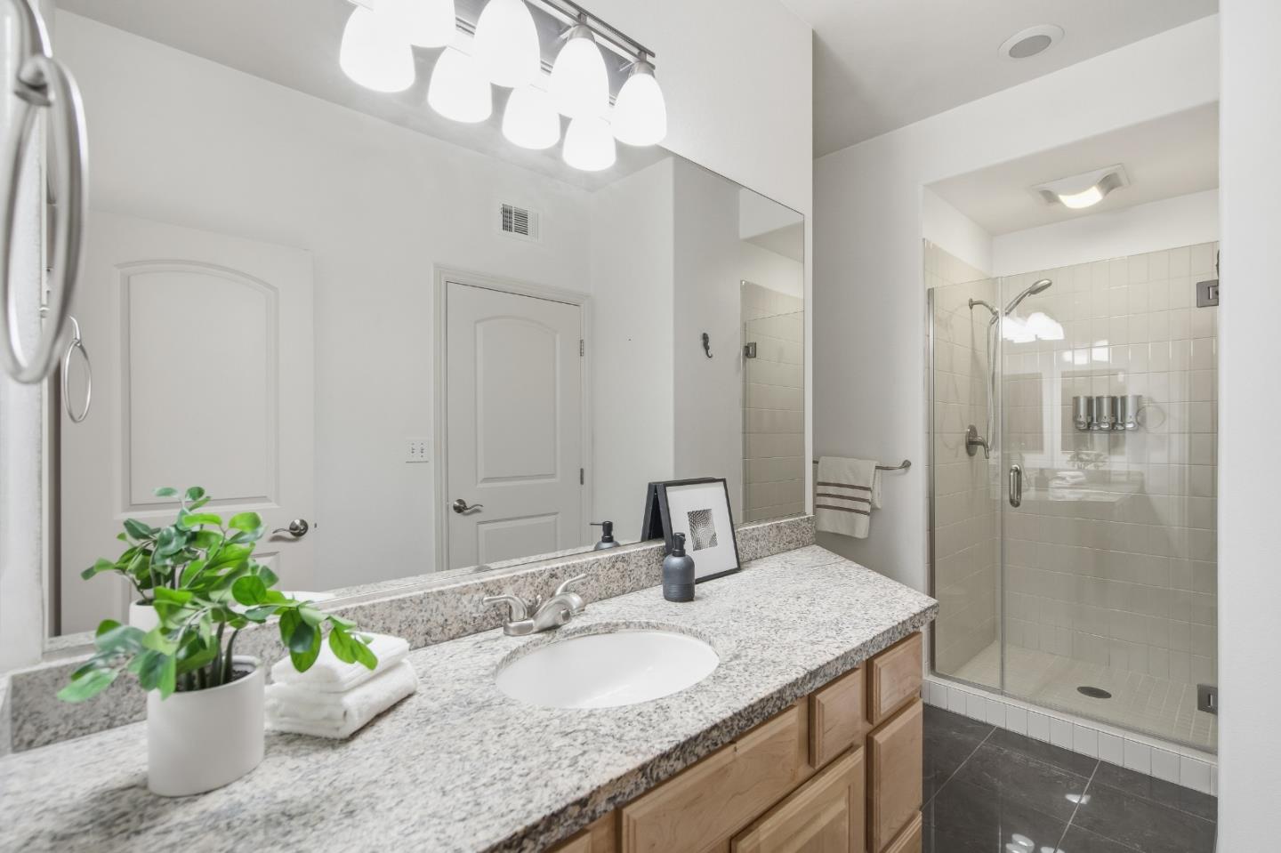 88 South Broadway 1302