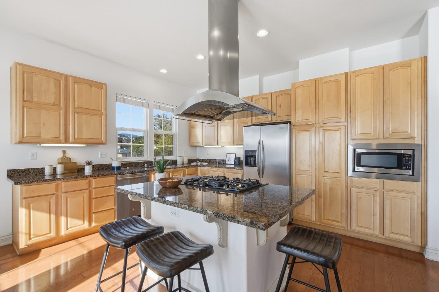 88 South Broadway 1302