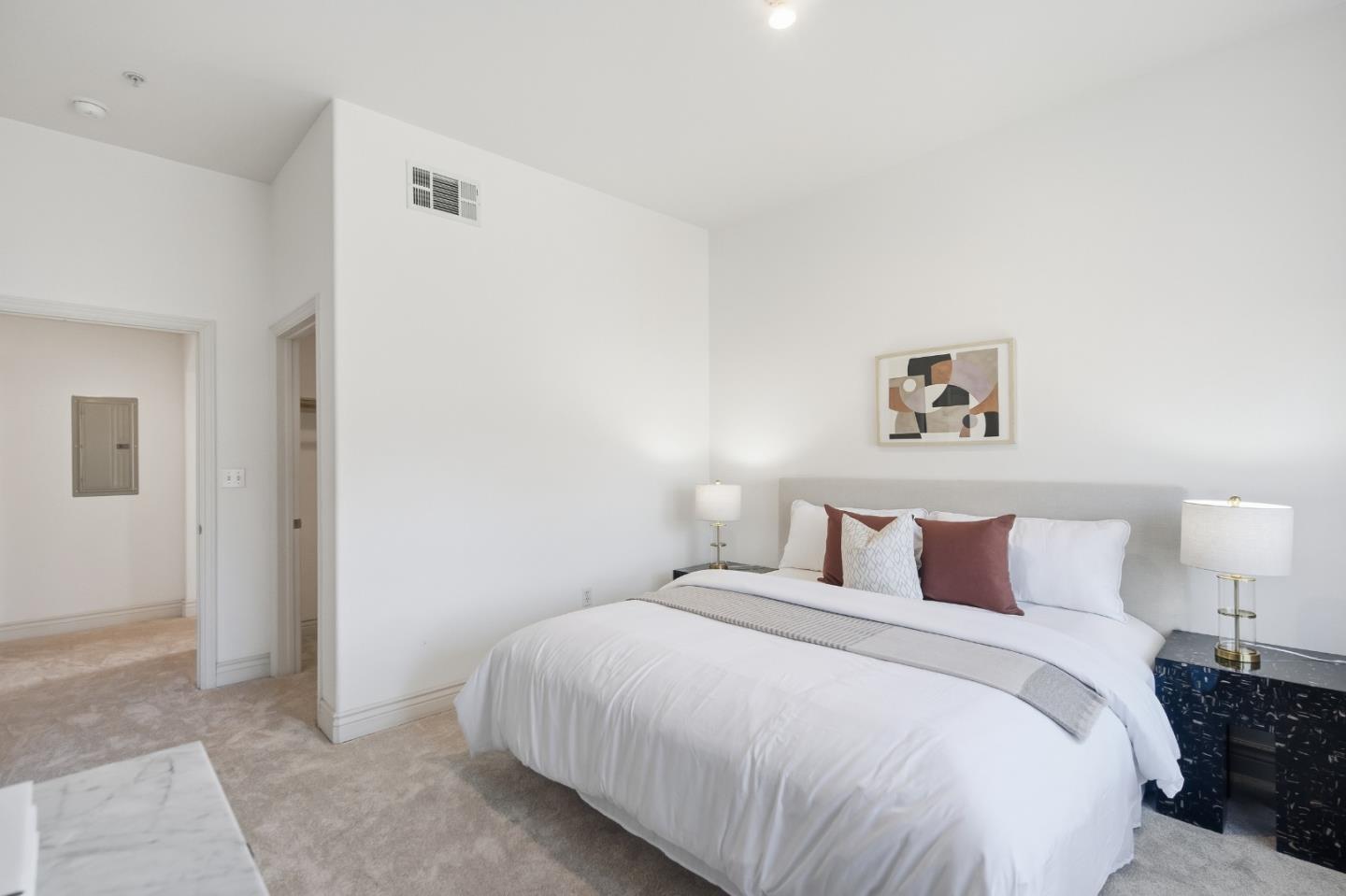 88 South Broadway 1302