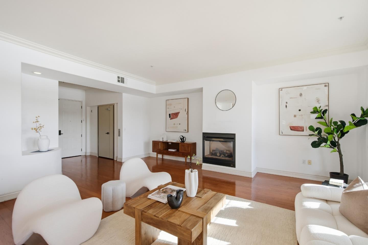 88 South Broadway 1302