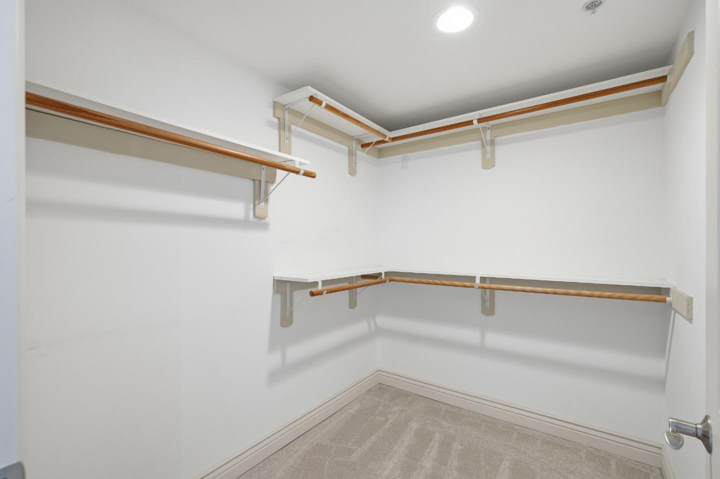 88 South Broadway 1302