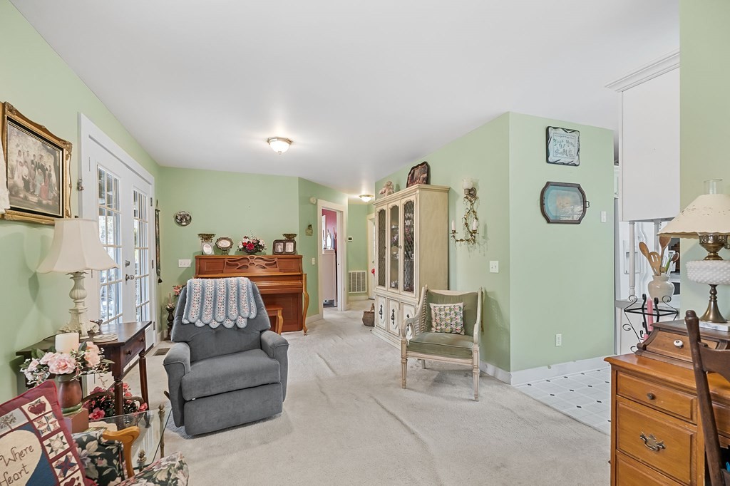 5989 Alfs Way