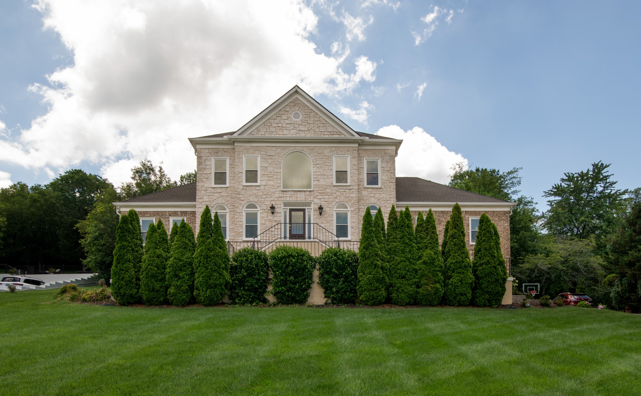 9187 Fox Run Dr
