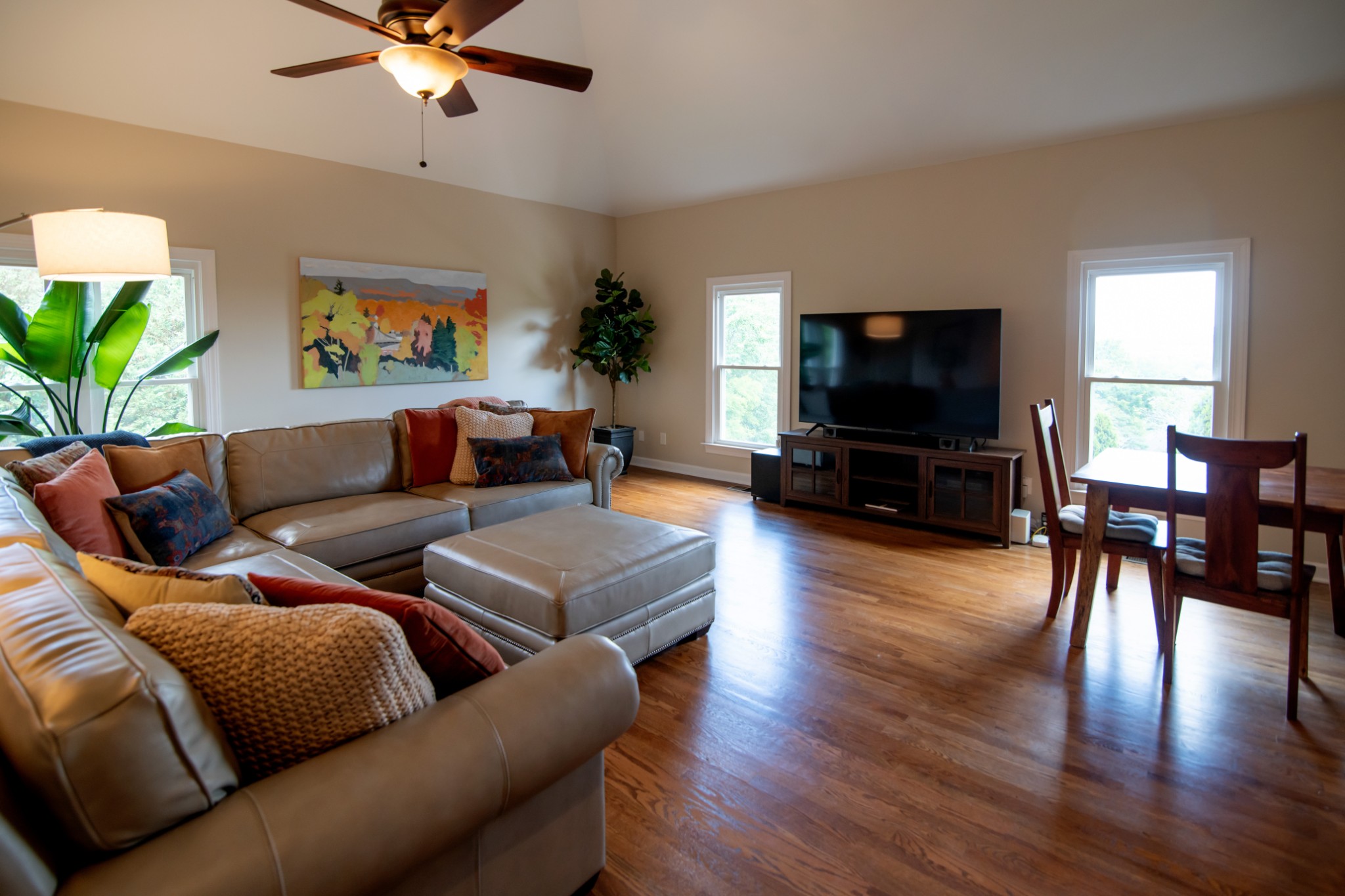 9187 Fox Run Dr