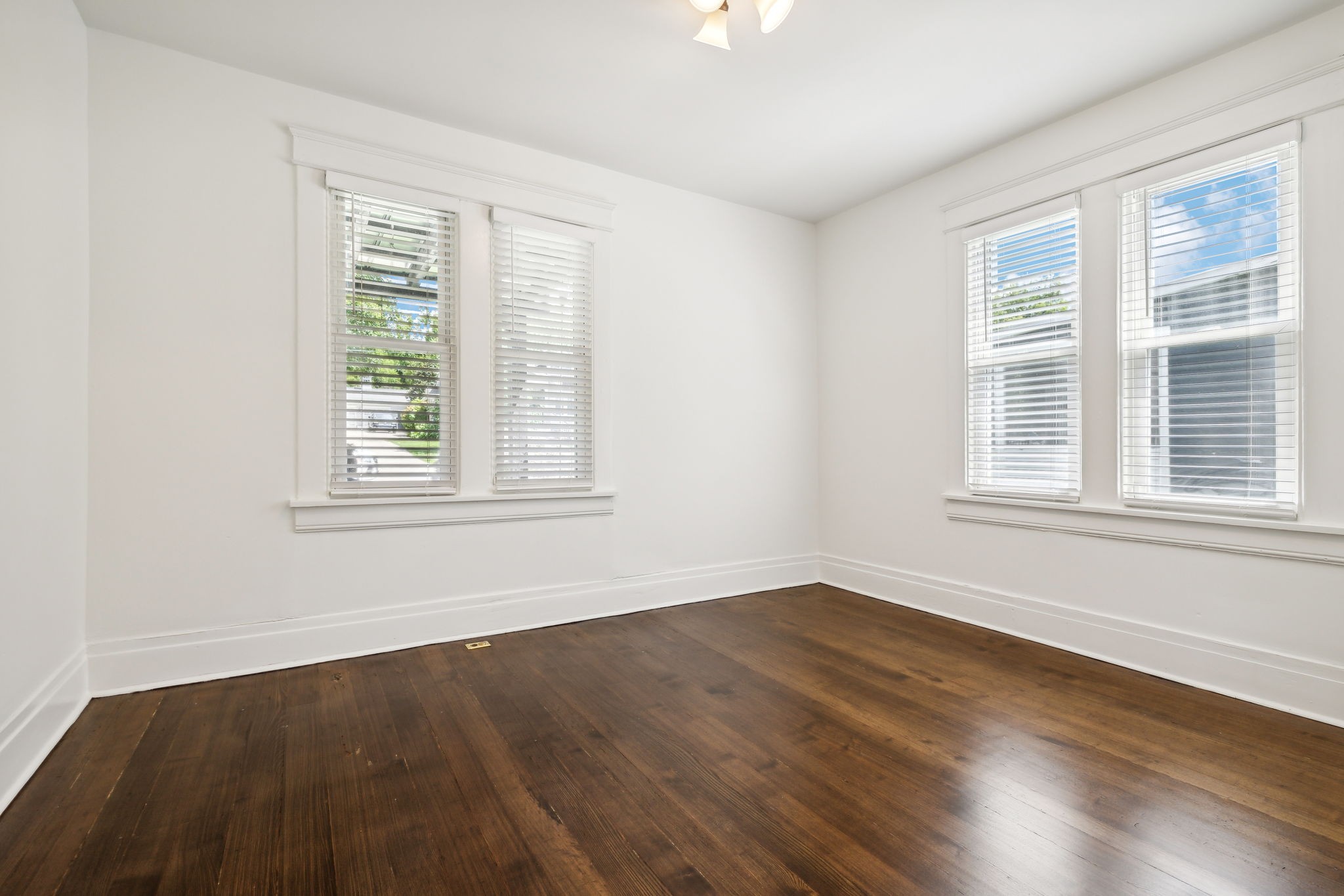 4025 Utah Ave