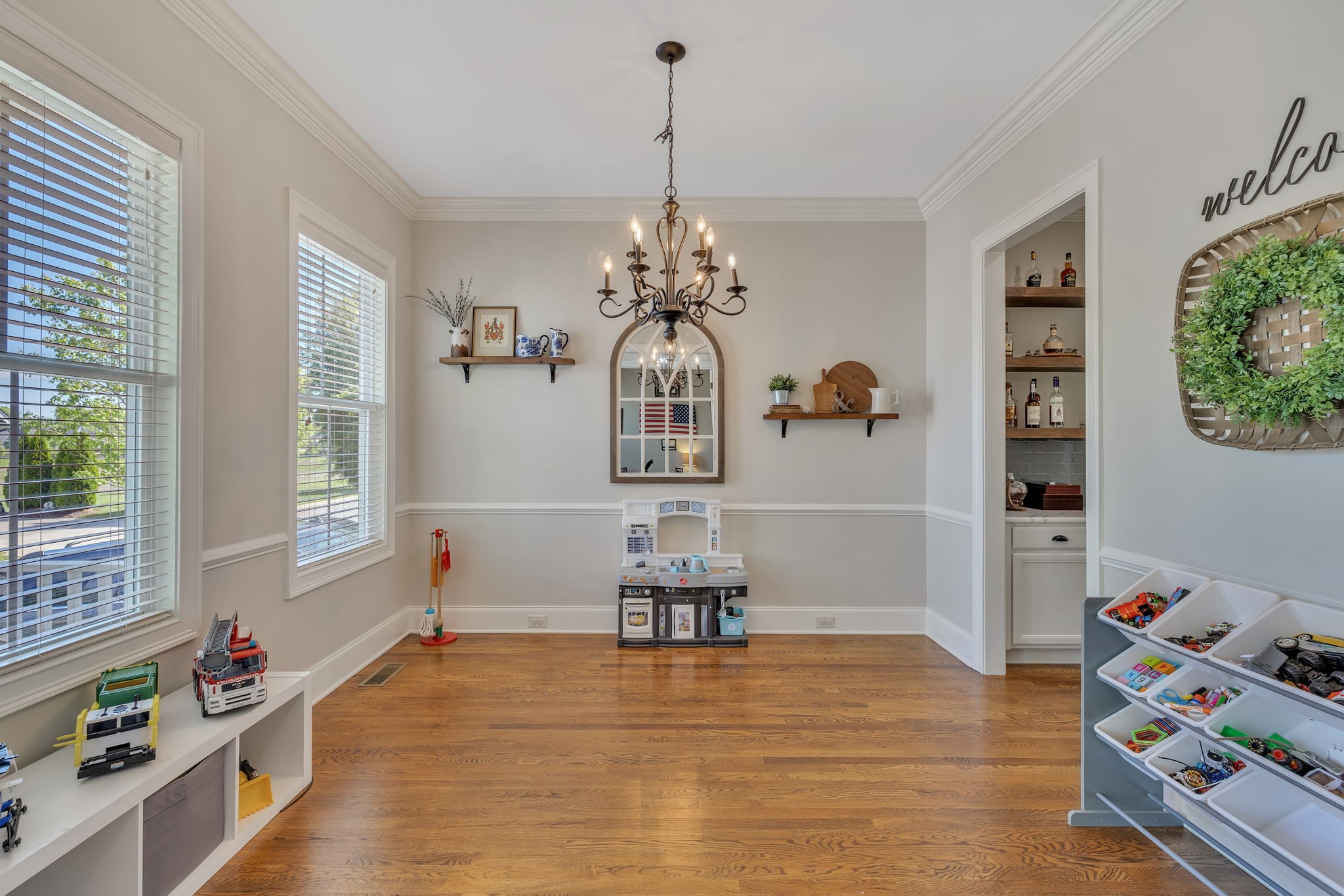 451 Avon River Rd