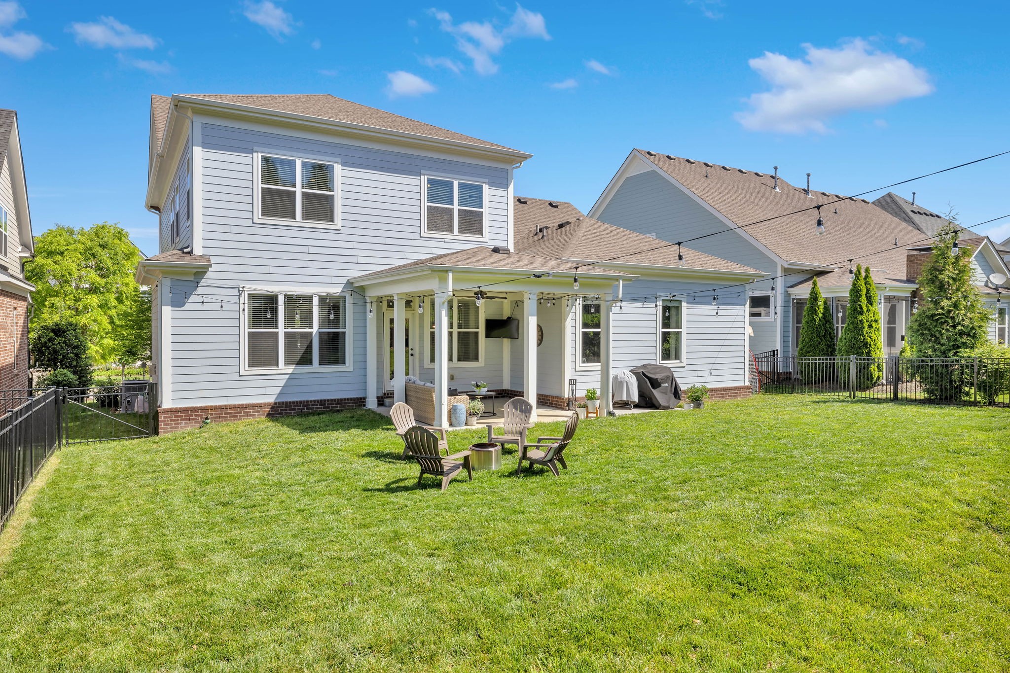 451 Avon River Rd