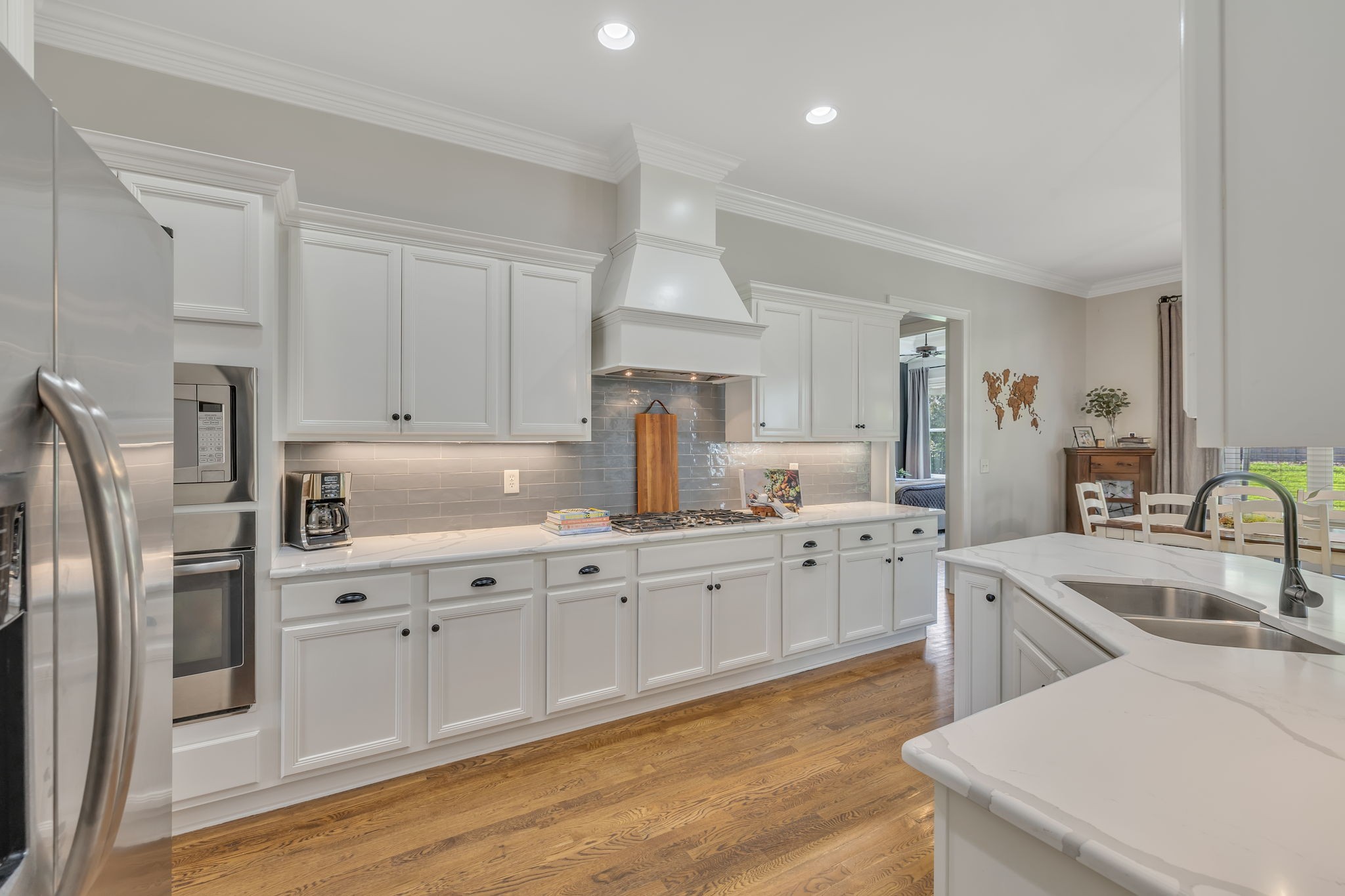 451 Avon River Rd